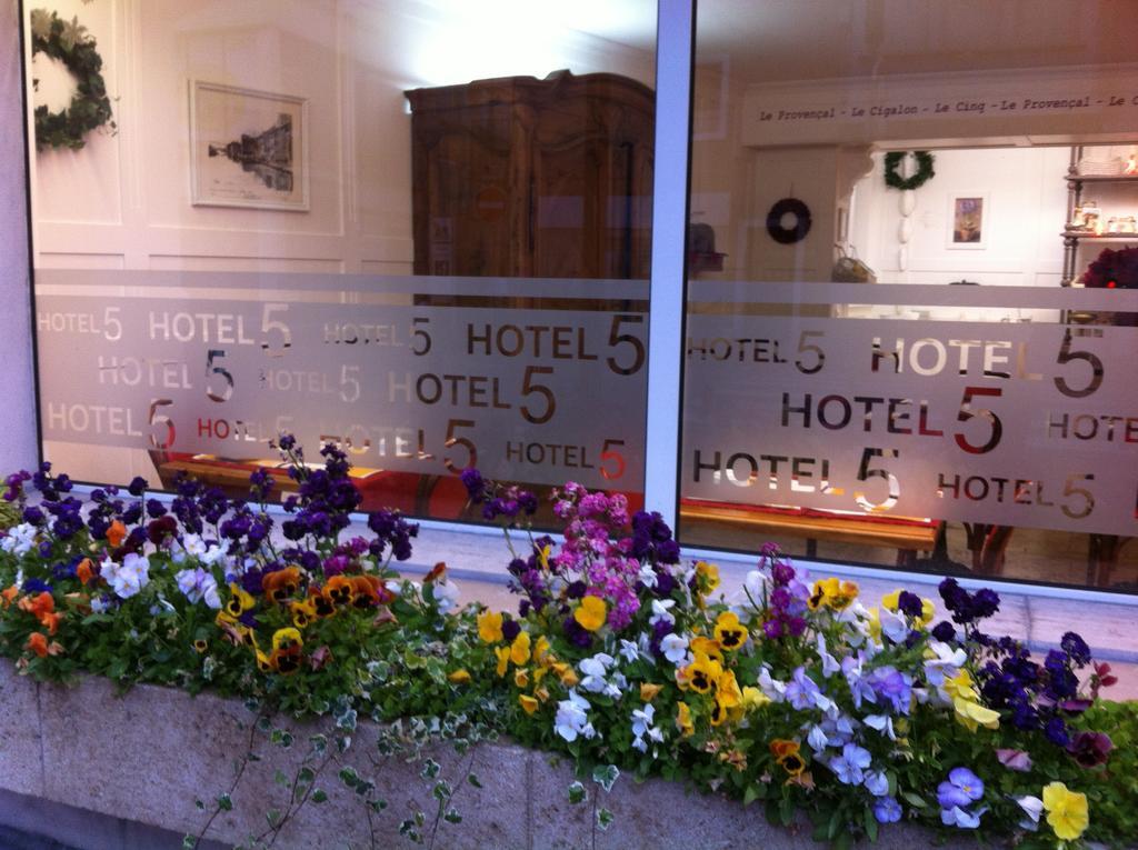 Hotel Le 5 Martigues Exterior foto